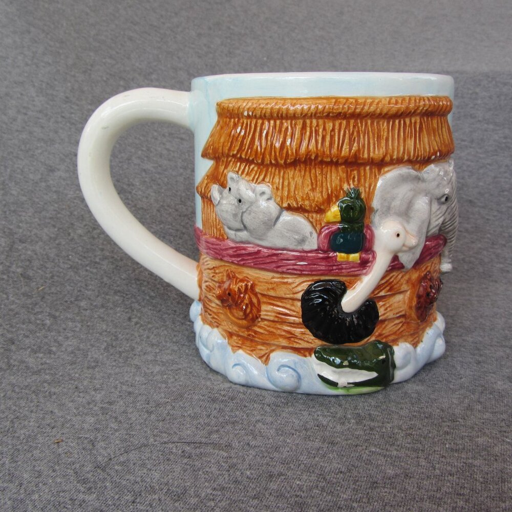 *BOGO mugs* 20 oz mug noah's ark vintage 1996 Young's (w3034)